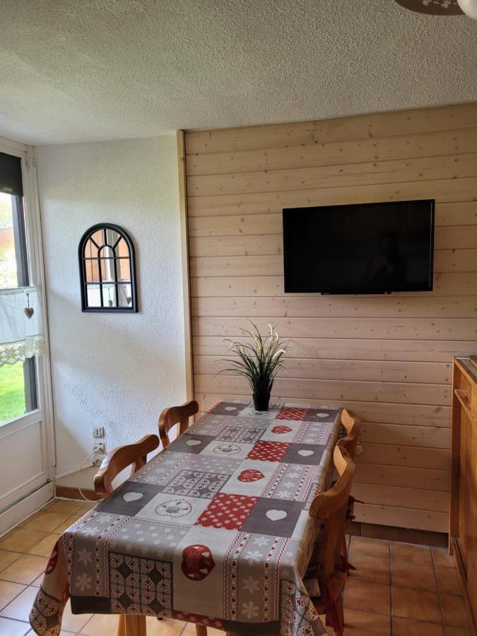 Appartement Le Flocon, Joli Petit Cocon 4 Pers En Rez De Jardin Draps Inclus Les Rousses Bagian luar foto