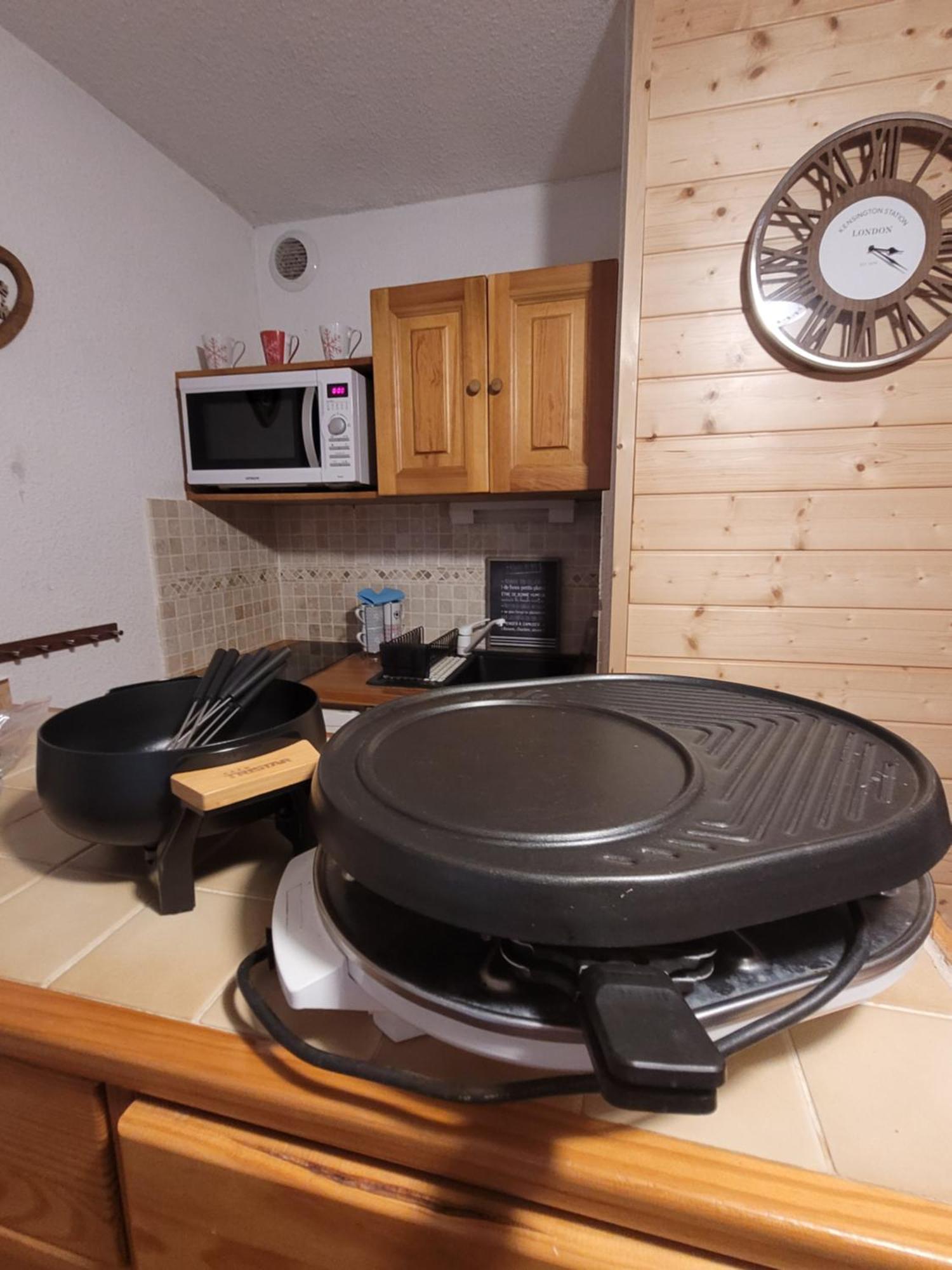 Appartement Le Flocon, Joli Petit Cocon 4 Pers En Rez De Jardin Draps Inclus Les Rousses Bagian luar foto